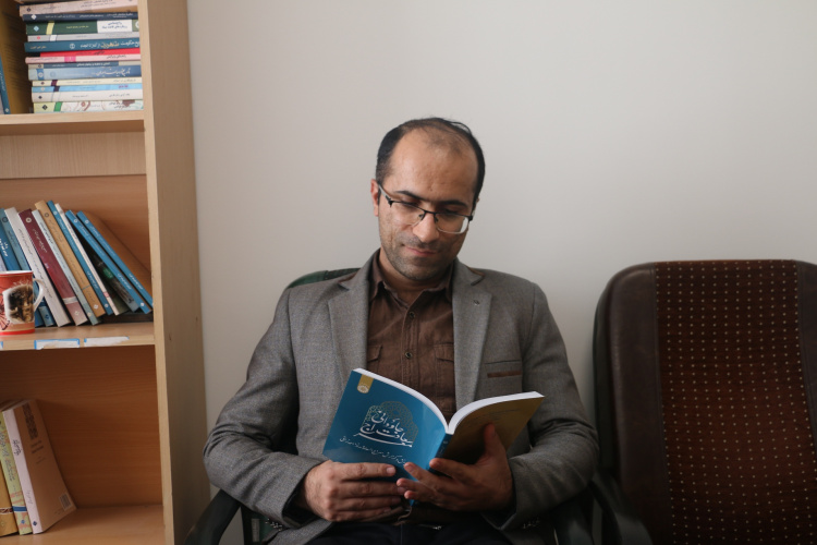 «معراج سعادت جاودانی» گزینش و گزارشی از معراجالسعاده ملّا احمد نراقی برای انسان امروز